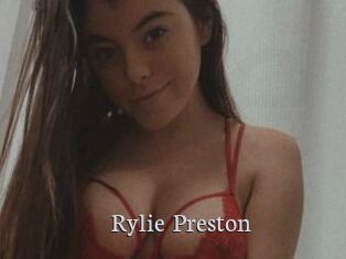 Rylie_Preston
