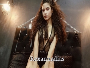 roxannadias Free Host Empire