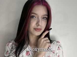 Roxymaxx