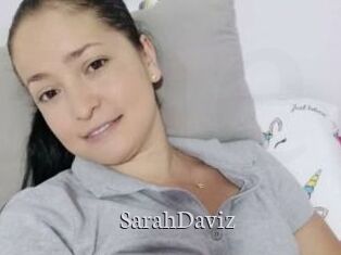SarahDaviz Free Host Empire