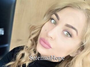 SelennaHope Free Host Empire