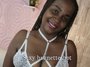 sexy_brunette_hot Free Host Empire