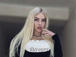 Skyonyx