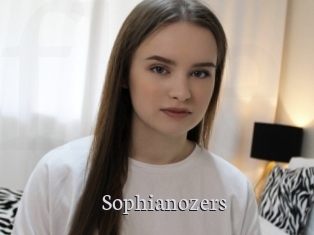 sophianozers Free Host Empire