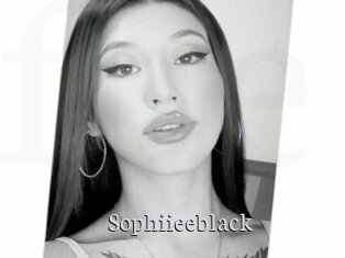 Sophiieeblack