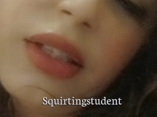 Squirtingstudent