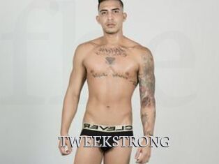 TWEEKSTRONG