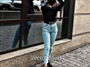 Teeny_Molly