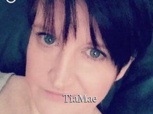 TiaMae Free Host Empire