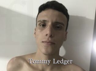 Tommy_Ledger Free Host Empire