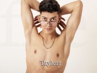 taylerr Free Host Empire