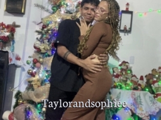 Taylorandsophiee
