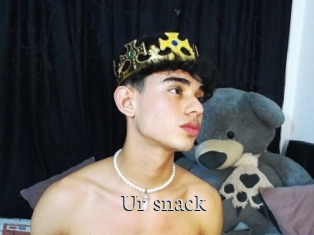 ur_snack Free Host Empire
