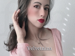 velvetnina Free Host Empire