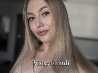 Vickyblondi