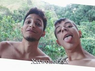xxtwohotzxx Free Host Empire