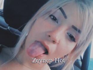 Zeynep_Hot